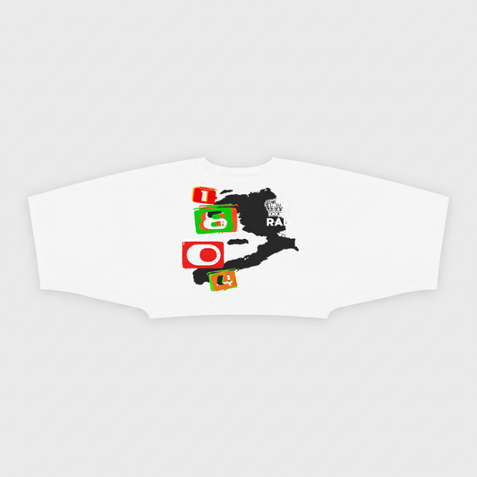 White Tee – Flat Lay, Wrist-Length Sleeves